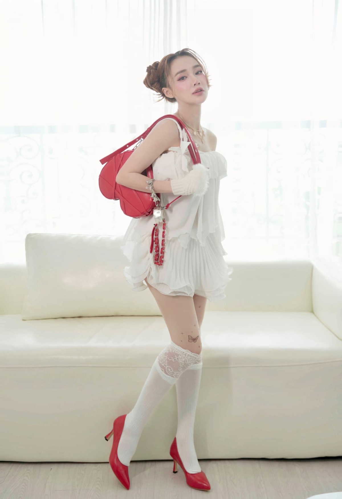Phong cách thời trang trẻ trung của Nhã Phương