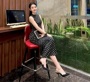 Thời trang và phong cách của Chu Thanh Huyền